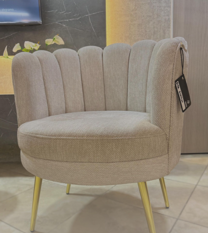 Echo Lounge Chair